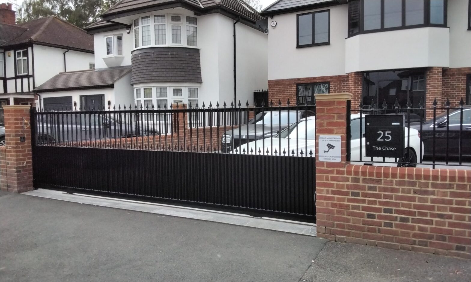 custom driveway gates in London